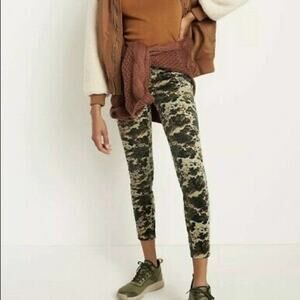 Anthropologie Pilcro Corduroy Camo High Rise Button Fly Skinny Jeans Size 29